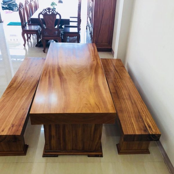 Mẫu bàn gỗ nguyên khối ba băng cao cấp